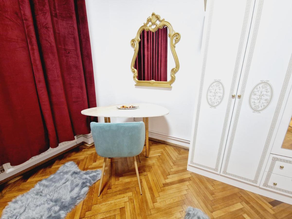 Villa Royal 5* Mansion Near Square *